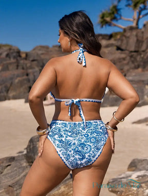 Biquíni Plus Size Azul com Amarração nas Costas