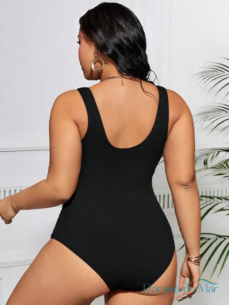 Maiô Feminino Listrado Com Detalhe Cruzado Jeilyn Plus Size Maiô