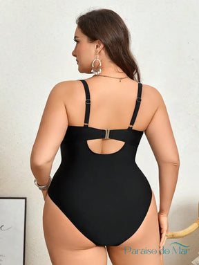 Maiô Plus Size com Estilo e Conforto